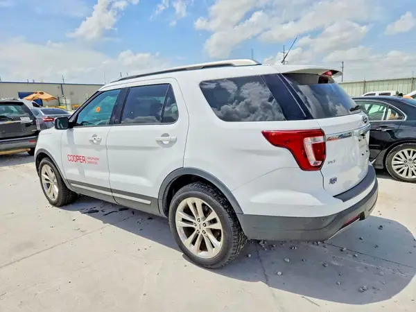 1FM5K7D81KGA07554 2019 FORD EXPLORER - Image 2