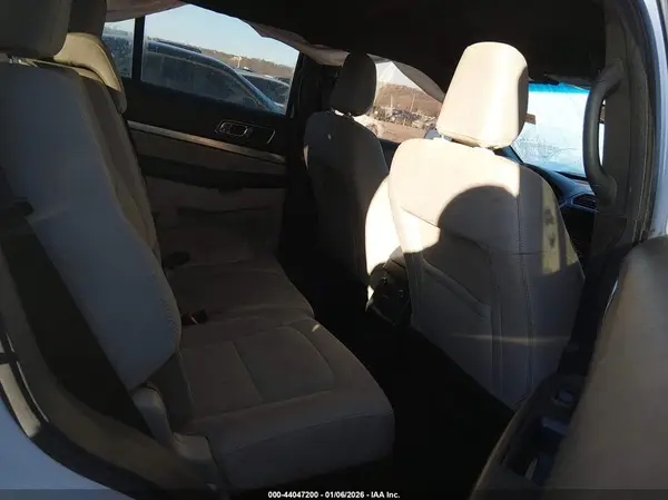 1FM5K7D81KGA40232 2019 FORD EXPLORER - Image 8