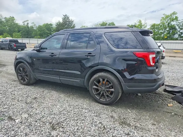 1FM5K7D81KGB33901 2019 FORD EXPLORER - Image 2