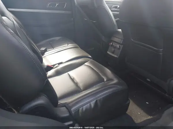 1FM5K7D81KGB37687 2019 FORD EXPLORER - Image 8