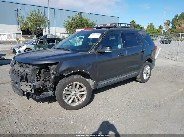 1FM5K7D82GGA96400 2016 FORD EXPLORER - Image 2