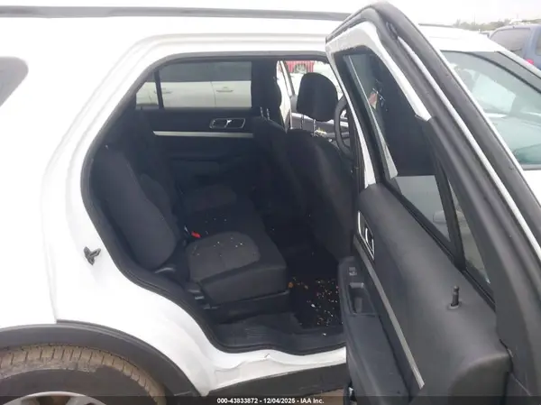 1FM5K7D82GGD21639 2016 FORD EXPLORER - Image 8