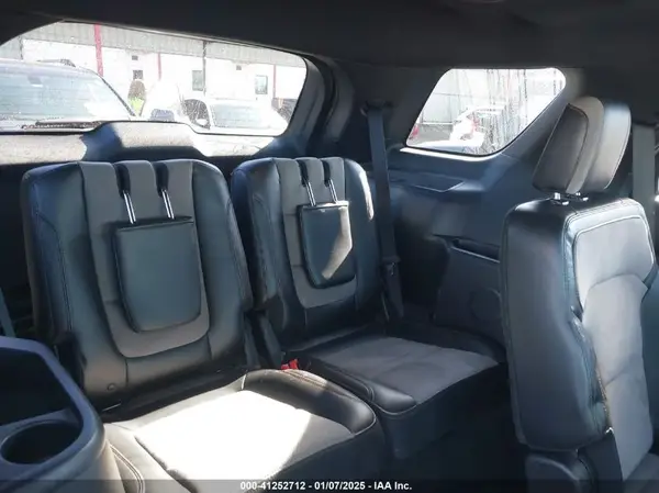 1FM5K7D82HGA03182 2017 FORD EXPLORER - Image 8