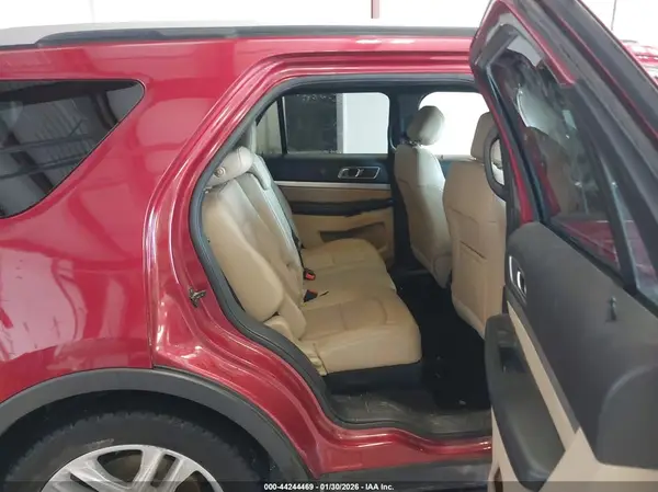 1FM5K7D82HGA14716 2017 FORD EXPLORER - Image 8