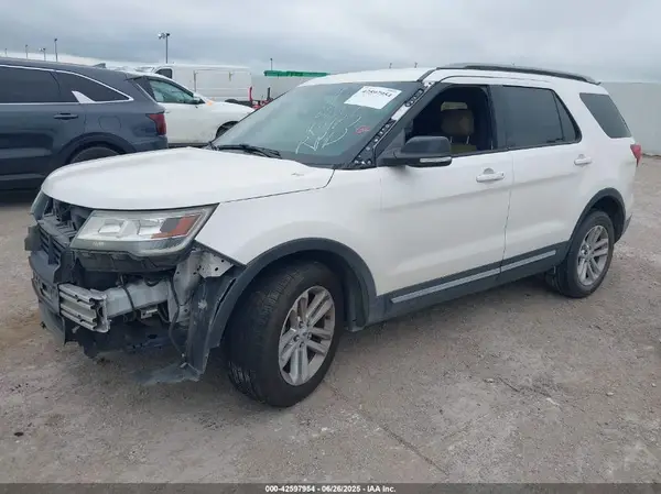1FM5K7D82HGA27224 2017 FORD EXPLORER - Image 2