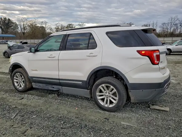 1FM5K7D82HGA89707 2017 FORD EXPLORER - Image 2