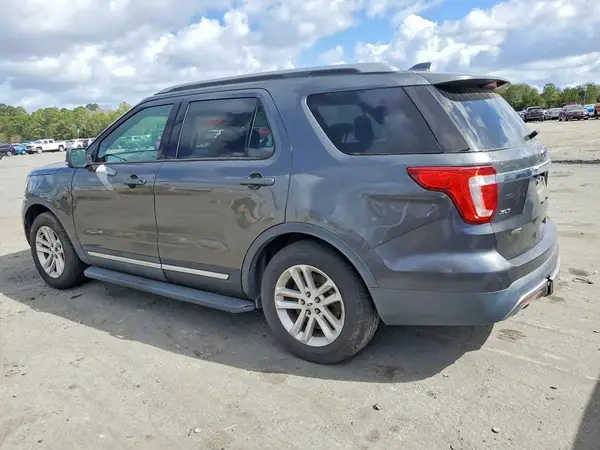1FM5K7D82HGA91828 2017 FORD EXPLORER - Image 2