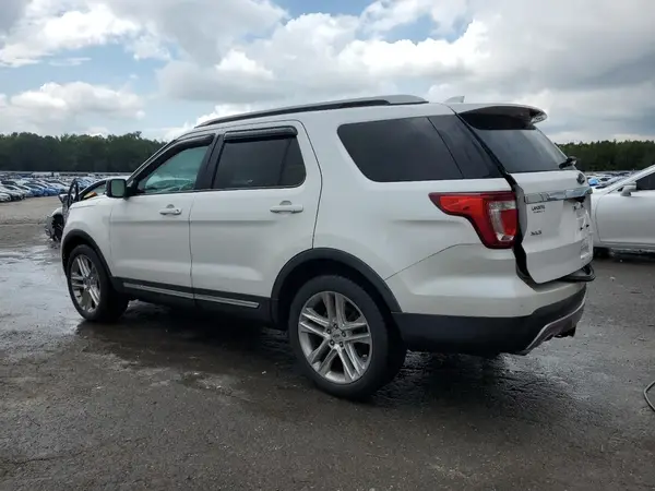 1FM5K7D82HGA92073 2017 FORD EXPLORER - Image 2