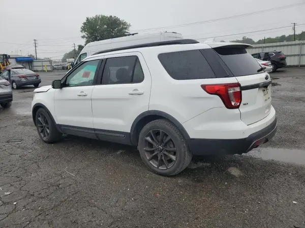 1FM5K7D82HGA93692 2017 FORD EXPLORER - Image 2