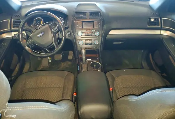 1FM5K7D82HGB04223 2017 FORD EXPLORER - Image 8