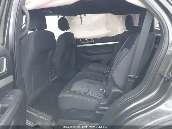 1FM5K7D82HGB06957 2017 FORD EXPLORER - Image 8