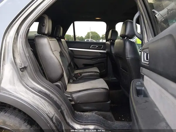 1FM5K7D82HGB14217 2017 FORD EXPLORER - Image 8