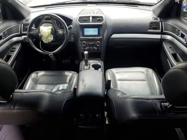 1FM5K7D82HGB21880 2017 FORD EXPLORER - Image 8