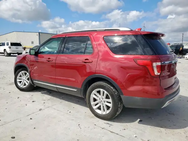 1FM5K7D82HGB30675 2017 FORD EXPLORER - Image 2