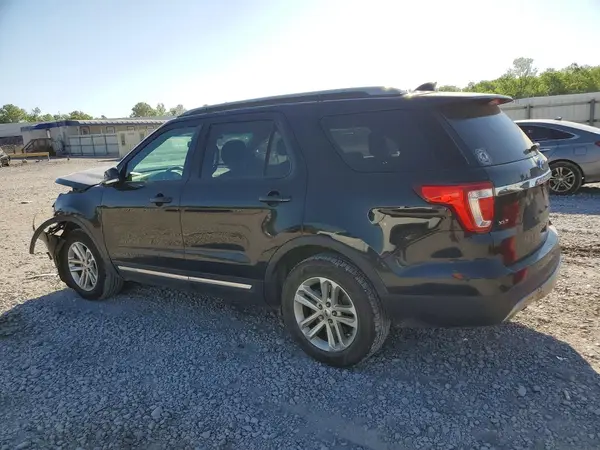1FM5K7D82HGB38419 2017 FORD EXPLORER - Image 2