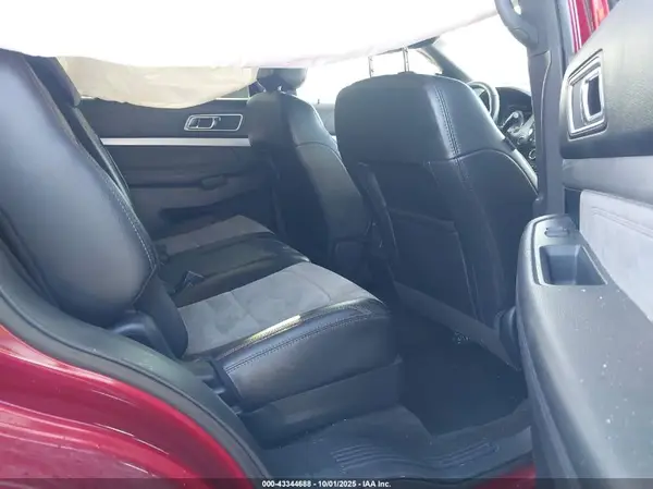 1FM5K7D82HGC13121 2017 FORD EXPLORER - Image 8