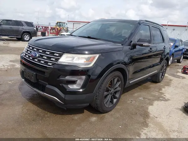 1FM5K7D82HGC21185 2017 FORD EXPLORER - Image 2