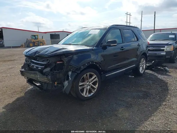 1FM5K7D82HGC29528 2017 FORD EXPLORER - Image 2