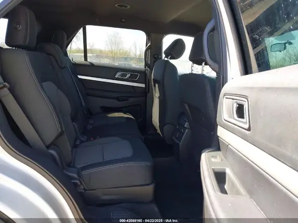 1FM5K7D82HGC52758 2017 FORD EXPLORER - Image 8