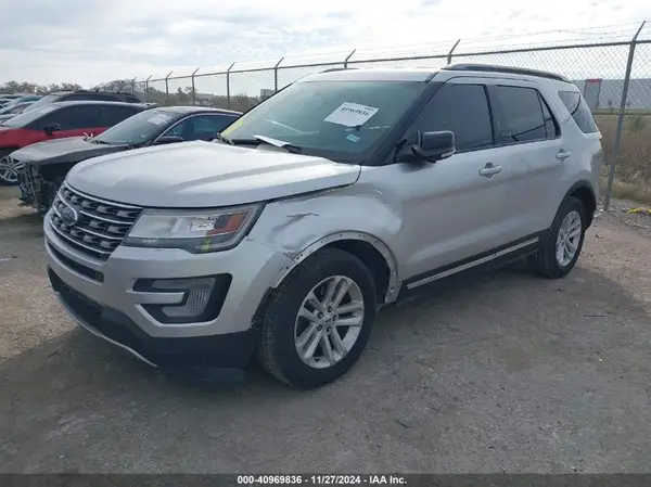 1FM5K7D82HGC53960 2017 FORD EXPLORER - Image 2