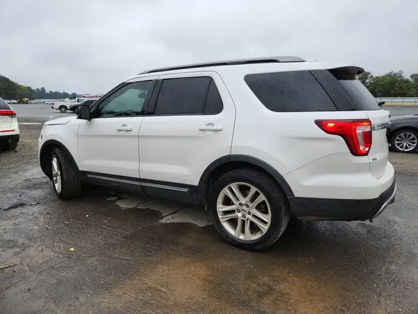 1FM5K7D82HGC64733 2017 FORD EXPLORER - Image 2
