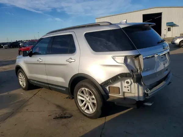 1FM5K7D82HGC85548 2017 FORD EXPLORER - Image 2