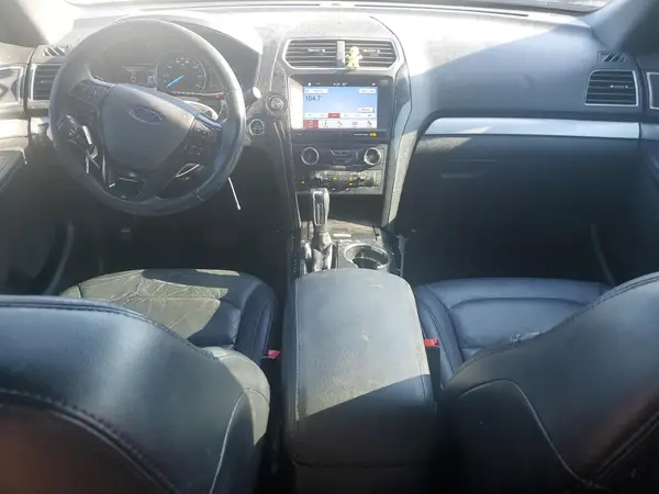 1FM5K7D82HGD15499 2017 FORD EXPLORER - Image 8