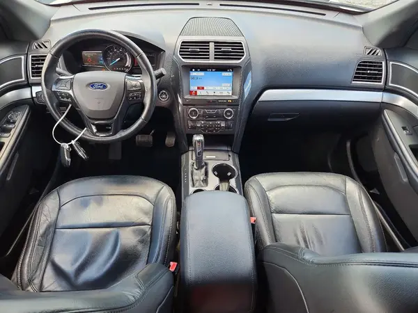 1FM5K7D82HGD15938 2017 FORD EXPLORER - Image 8