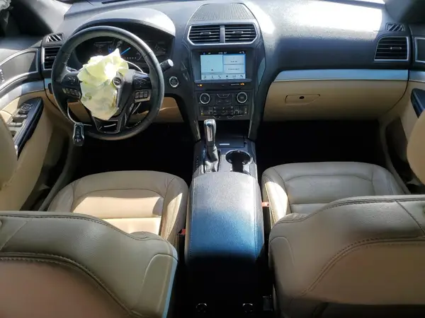 1FM5K7D82HGD19777 2017 FORD EXPLORER - Image 8