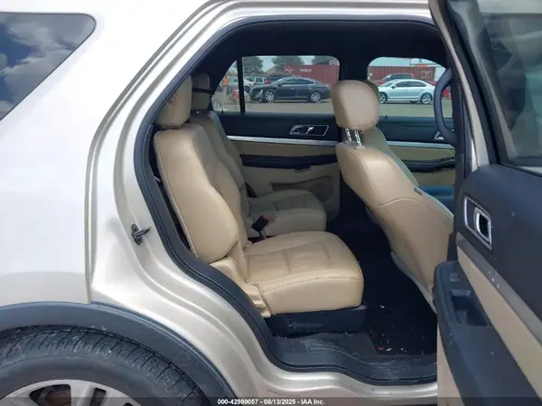 1FM5K7D82HGD39852 2017 FORD EXPLORER - Image 8