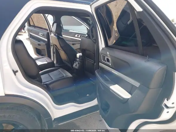 1FM5K7D82HGD40564 2017 FORD EXPLORER - Image 8