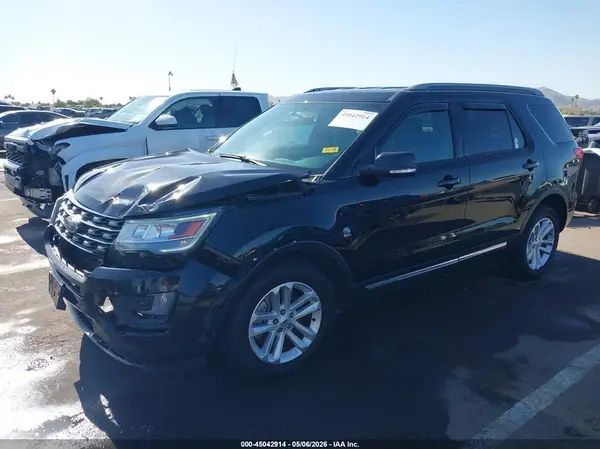 1FM5K7D82HGD42833 2017 FORD EXPLORER - Image 2