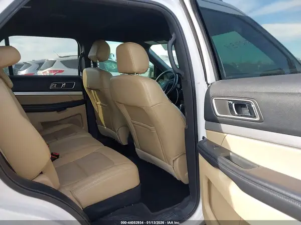 1FM5K7D82HGD86704 2017 FORD EXPLORER - Image 8