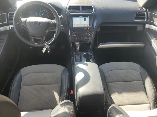 1FM5K7D82HGD96102 2017 FORD EXPLORER - Image 8