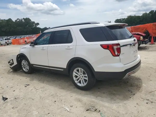 1FM5K7D82HGD96147 2017 FORD EXPLORER - Image 2
