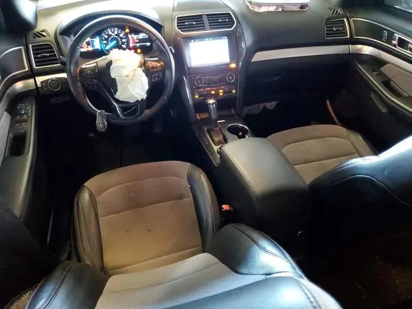 1FM5K7D82HGE38333 2017 FORD EXPLORER - Image 8