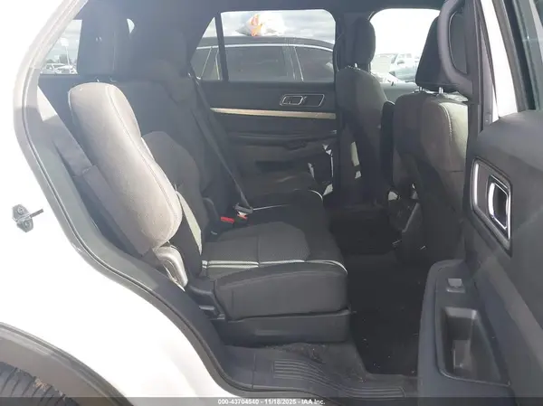 1FM5K7D82JGA04192 2018 FORD EXPLORER - Image 3