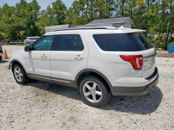1FM5K7D82JGA04502 2018 FORD EXPLORER - Image 2
