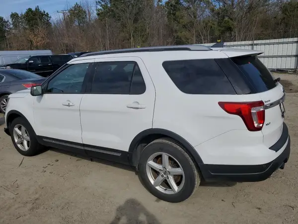 1FM5K7D82JGA24085 2018 FORD EXPLORER - Image 2