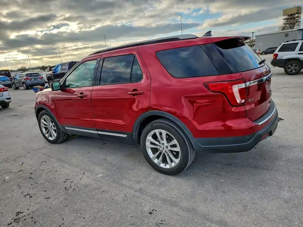 1FM5K7D82JGA39847 2018 FORD EXPLORER - Image 2