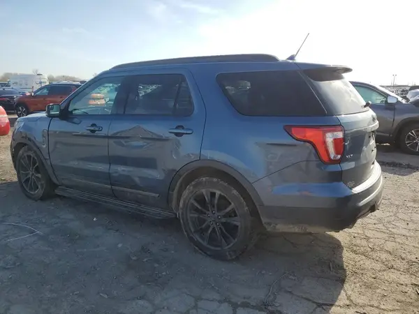 1FM5K7D82JGA41100 2018 FORD EXPLORER - Image 2