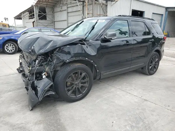 1FM5K7D82JGA54798 2018 FORD EXPLORER - Image 1