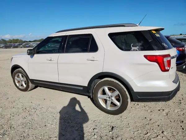 1FM5K7D82JGA66918 2018 FORD EXPLORER - Image 2