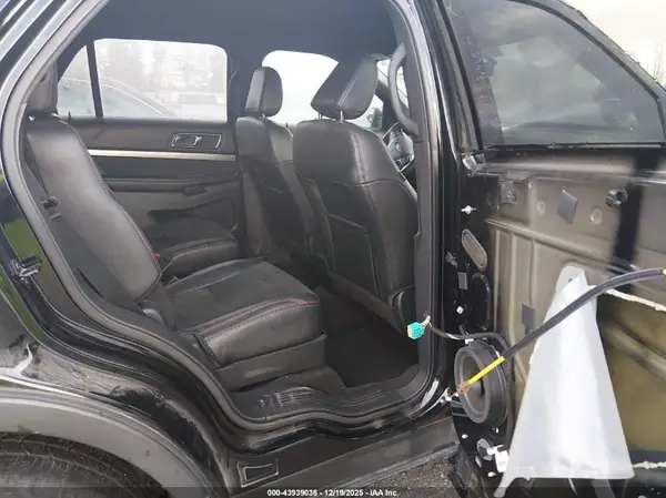 1FM5K7D82JGA95500 2018 FORD EXPLORER - Image 8