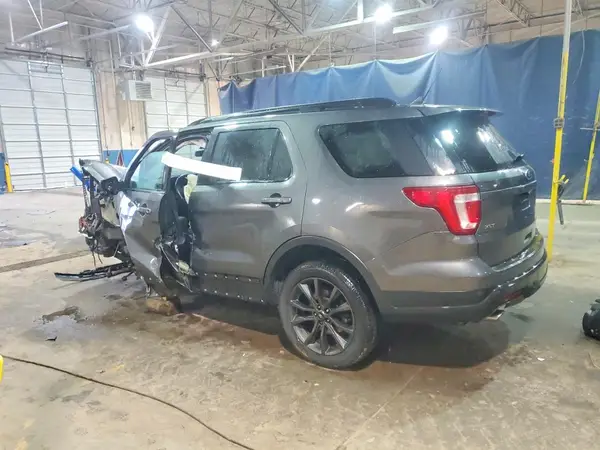 1FM5K7D82JGA96937 2018 FORD EXPLORER - Image 2