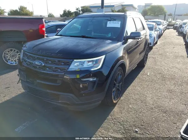 1FM5K7D82JGB18287 2018 FORD EXPLORER - Image 2