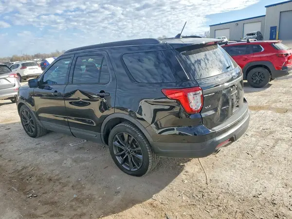1FM5K7D82JGB26048 2018 FORD EXPLORER - Image 2