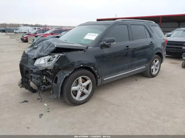 1FM5K7D82JGB27216 2018 FORD EXPLORER - Image 2