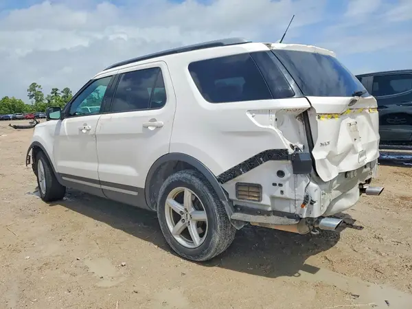 1FM5K7D82JGB55453 2018 FORD EXPLORER - Image 2