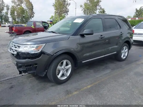 1FM5K7D82JGB56585 2018 FORD EXPLORER - Image 2